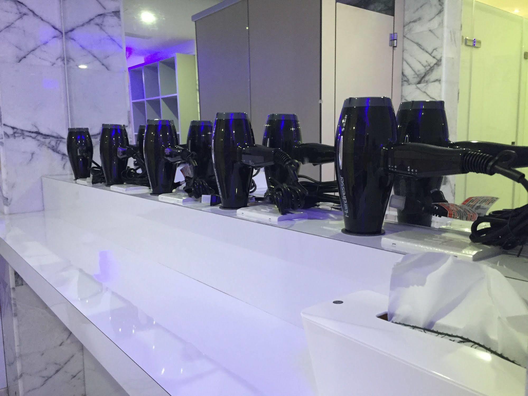 Space Inn Xinyi Taipei Dış mekan fotoğraf